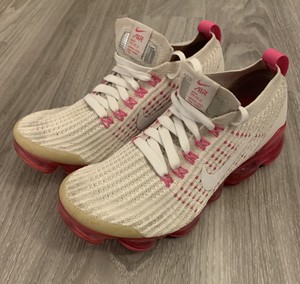 nike phantom laser fuchsia