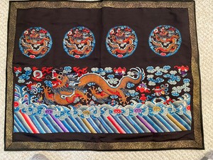 19TH CENTURY CHINESE GOLD STITCHES EMBROIDERY PANEL