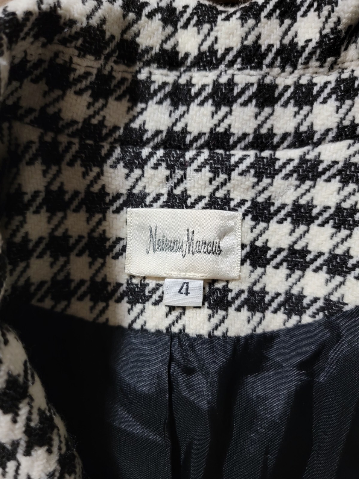 Neiman Marcus Houndstooth Pattern Wool Blend Blac… - image 5