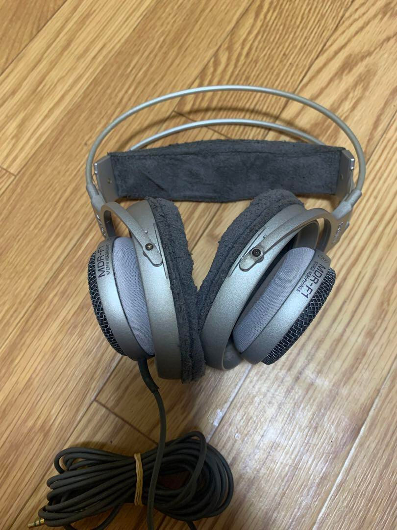 SONY MDR-F1 Open-Air Headphones Silver MDR F1 Working From SONY MDR-F1 Open-Air Headphones Silver MDR F1 Working From
