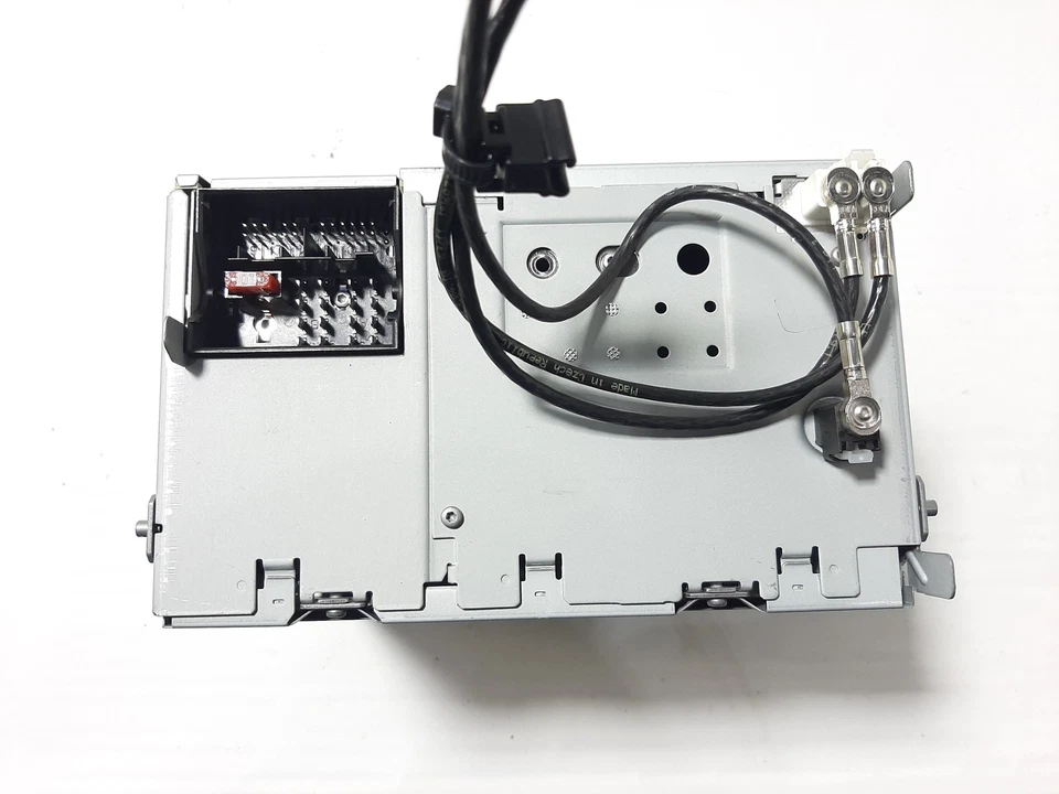 VW TIGUAN 5N Musik-Player mit GPS 3C8035195G 2.0 Diesel 103kw 2013 32979349 - Bild 2 von 4