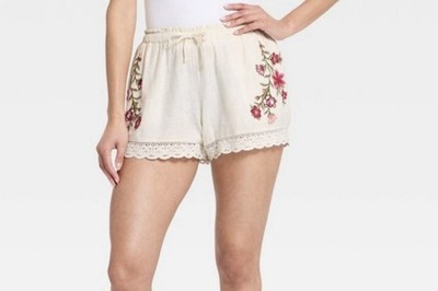 Universal Thread Linen Shorts Cream Floral Embroidery Pull On Size Large NWT