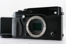 [Ecc] Corpo fotocamera digitale mirrorless Fujifilm X-PRO1 + caricatore dal Giappone