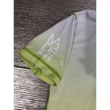 Made Hoops men s size M compression Tee. New