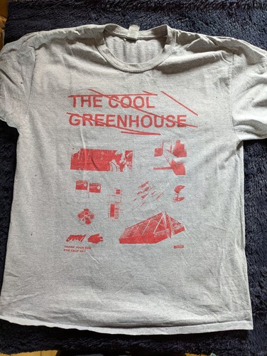 The Cool Greenhouse T-Shirt, getragen