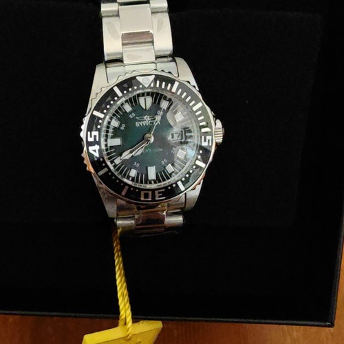 Invicta Pro Diver Women’s 2959 Quartz Watch Black Dial Steel Bracelet 100m Date