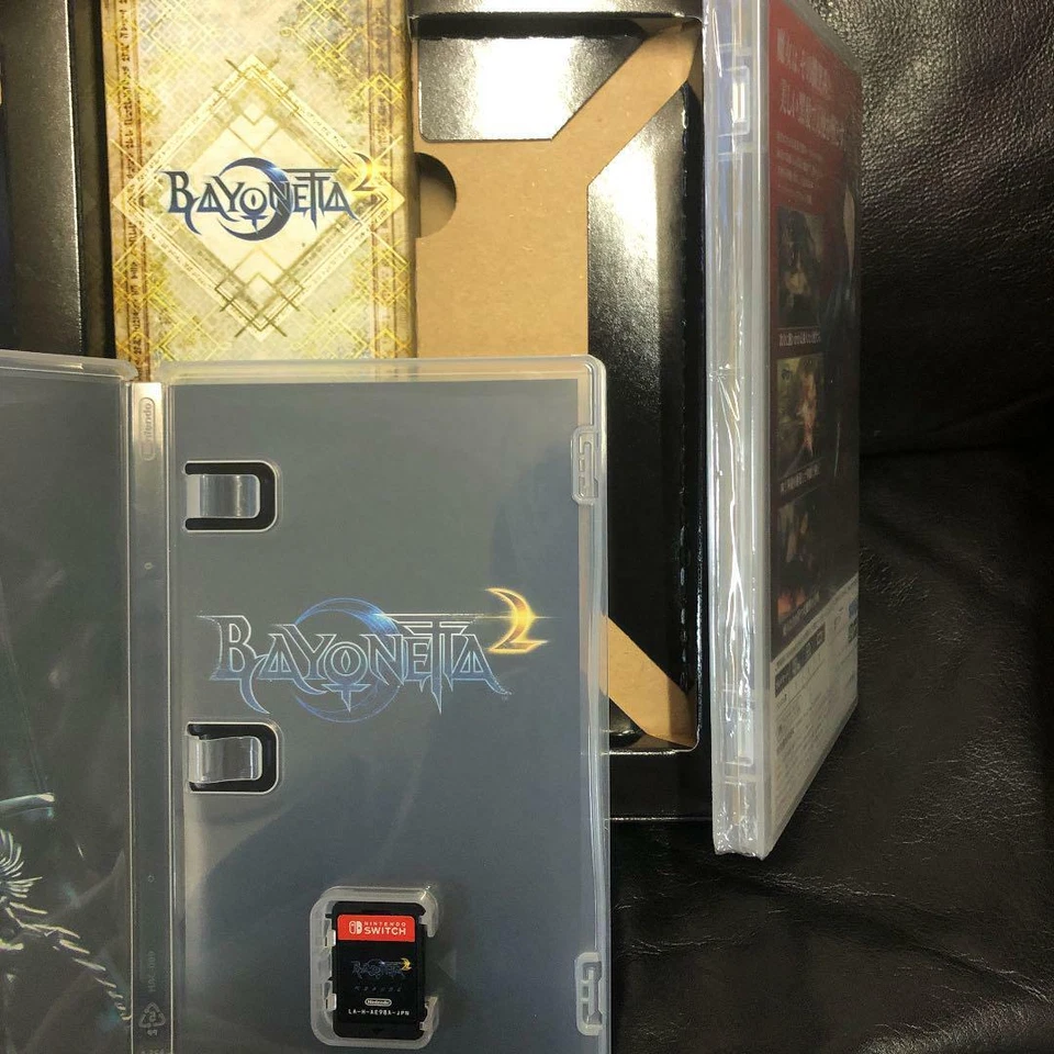 Nintendo Switch Bayonetta Climax Edition w/Steel book Original sticker - Image 3 of 3