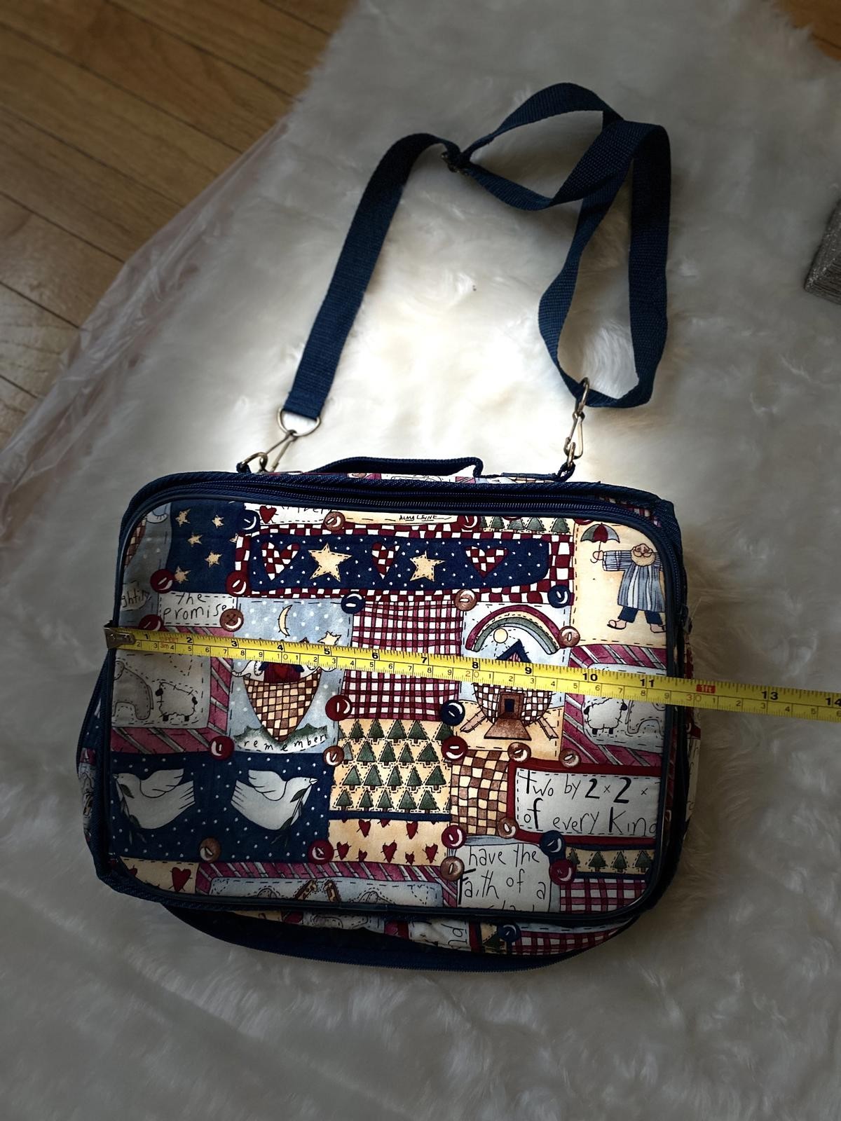 Charming Quilted Patchwork Handbag - image 4