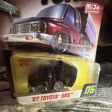 MGA Entertainment CarTuned Series MiJo Diecast Toyota SR5 Truck 1987 Black Red
