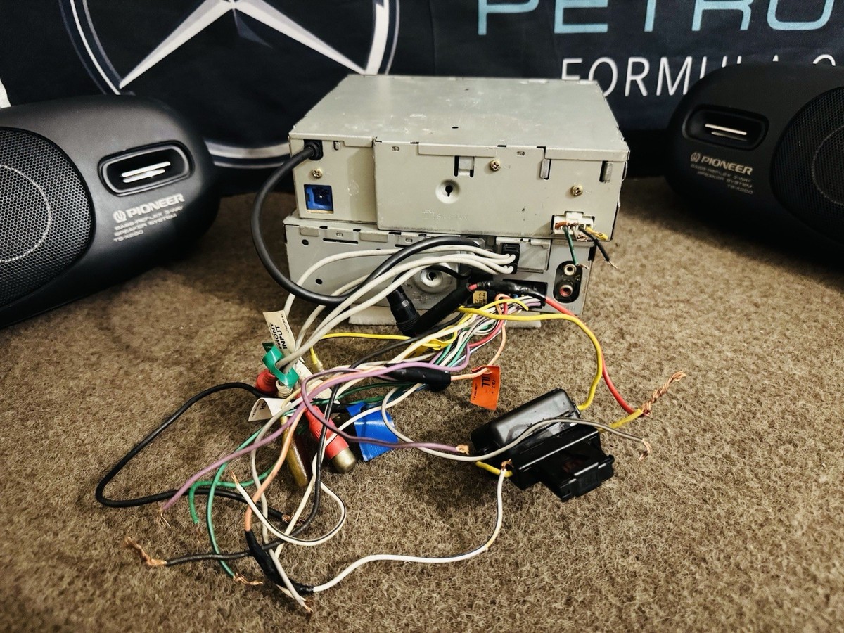 PIONEER CARROZZERIA DEH-P505 & MDS-P700 Car Radio CD/MD Receiver