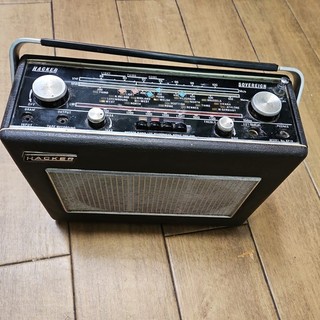 HACKER SOVERIGN RP18 RADIO 1970s TRANSISTOR RADIO 3 BAND spares repairs