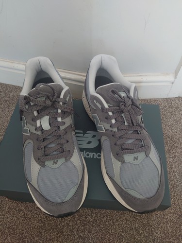 BRAND NEW MEN'S NEW BALANCE 2002R CASTLEROCK WHITE TRAINERS SHOES SIZE 10 - Picture 4 of 6