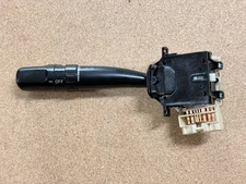 2001-2002 SUBARU OUTBACK LEGACY HEADLIGHT TURN SIGNAL CONTROL SWITCH OEM 