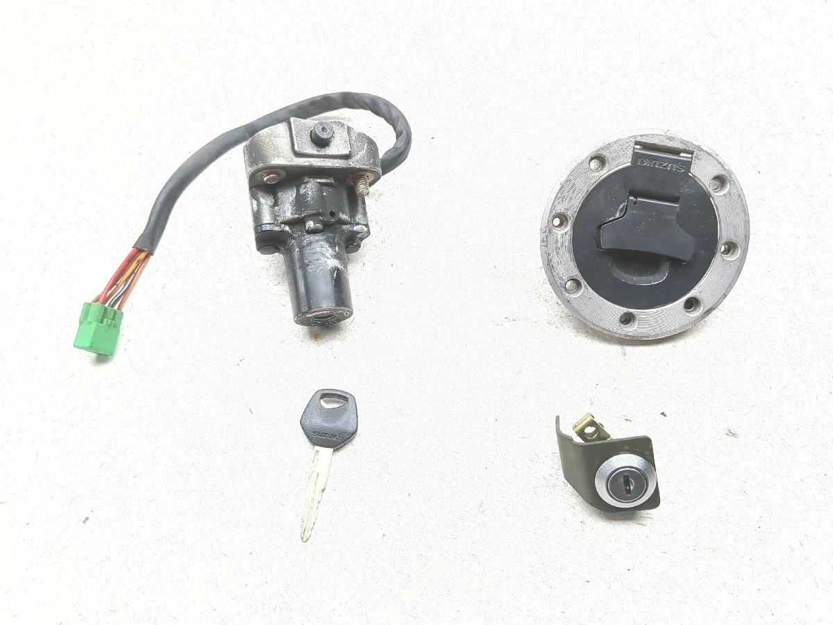 Par De Cubiertas Para Carcasa De Interruptor Suzuki Hayabusa GSX1300R 1997-2007 – Izquierda Y Derecha