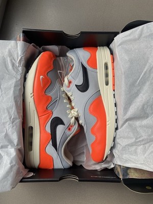 Patta x Nike Air Max 1 (Hyper Crimson/Black-Pure Platinum) 45 | Neu OVP