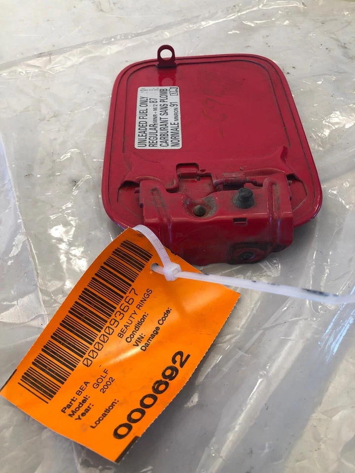 2002 Volkswagen CABRIO задний топливный бак двери наполнитель газовая крышка в сборе красный Conv. - Изображение 2 из 4