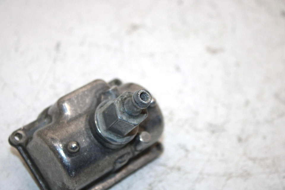 Parte inferior de carburador Polaris 95 440 Lc OEM con flotadores 3130461 PLC3 Foto 2 de 4