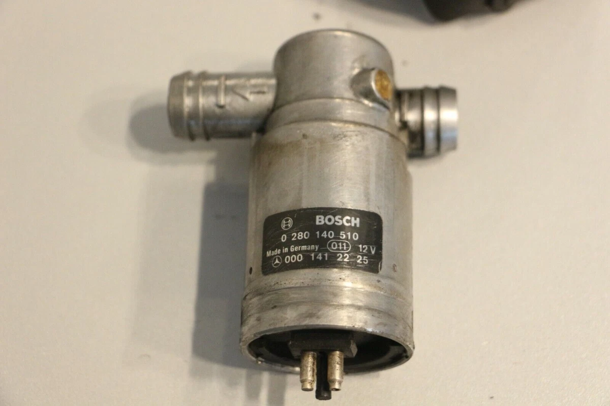 Original Mercedes W124 W201 BOSCH Leerlaufregler Leerlaufsteller 