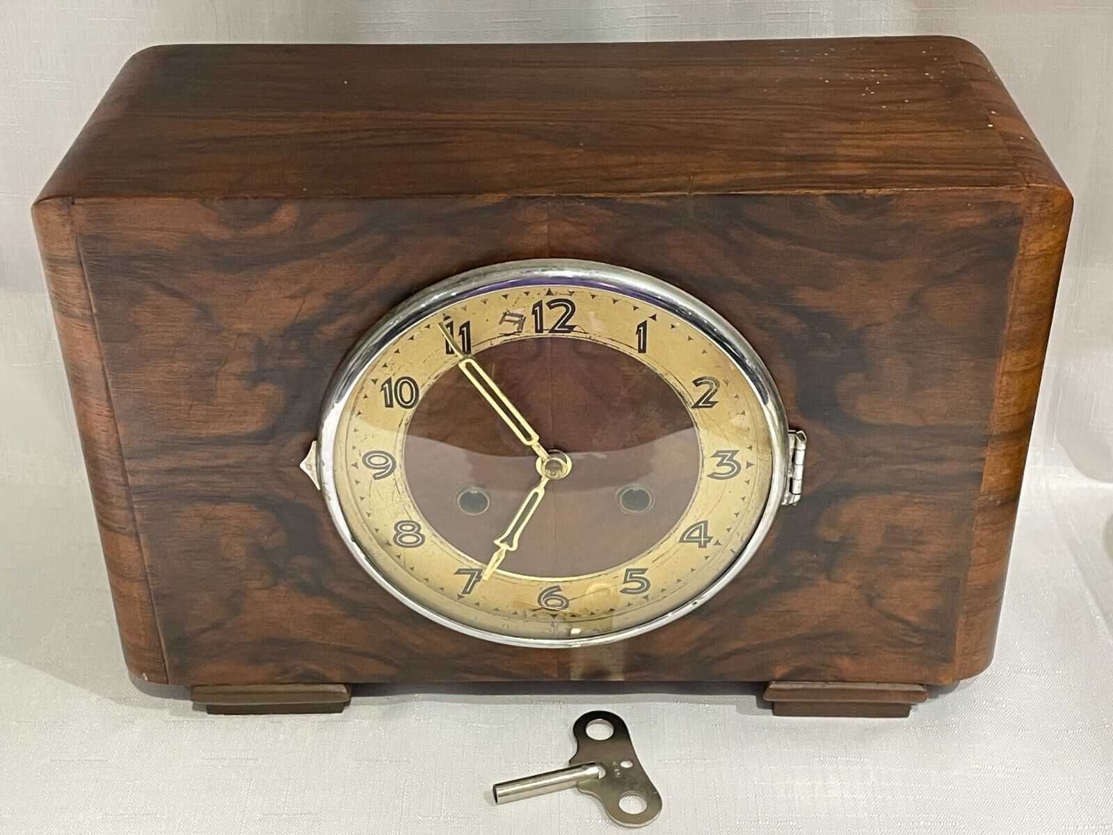 Foto 2 di 9