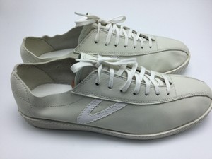 tretorn white sneakers