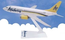 FLIGHT MINATURE (LP39857) MIDWAY 737-700 1:200 SCALE MODEL W/DISPLAY STAND