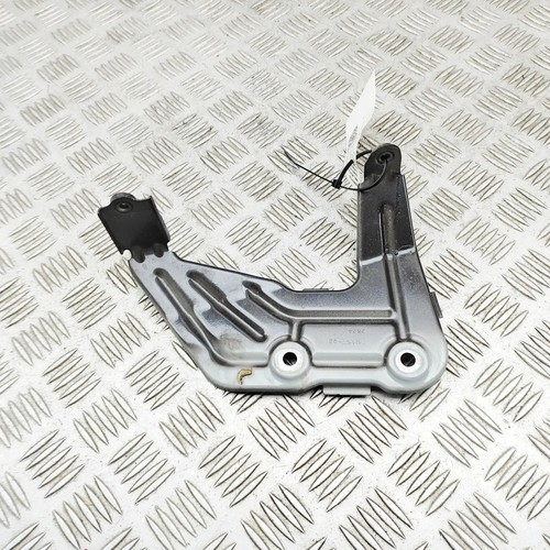 BMW X3 G01 Kotflügelhalter vorne links 7424677 2.0 Diesel 140 kW 2021 34578688