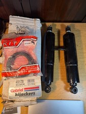 Gabriel Hijackers Rear Air Adjustable Shock Absorbers 2005 Jeep Wrangler Front