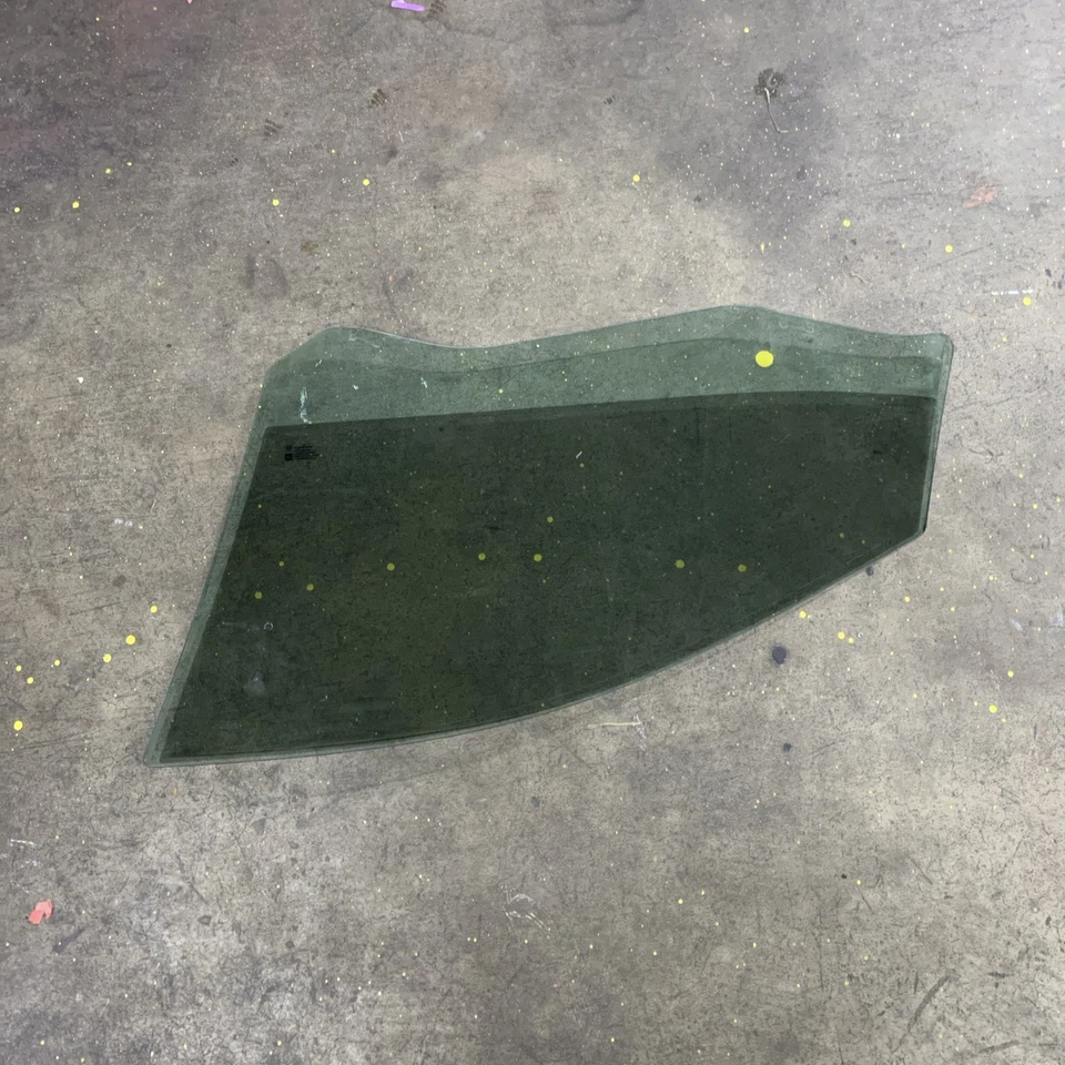 Vidrio de ventana de puerta delantera derecha/pasajero para Pontiac G6 2005-2010 sedán de 4 puertas Foto 2 de 2