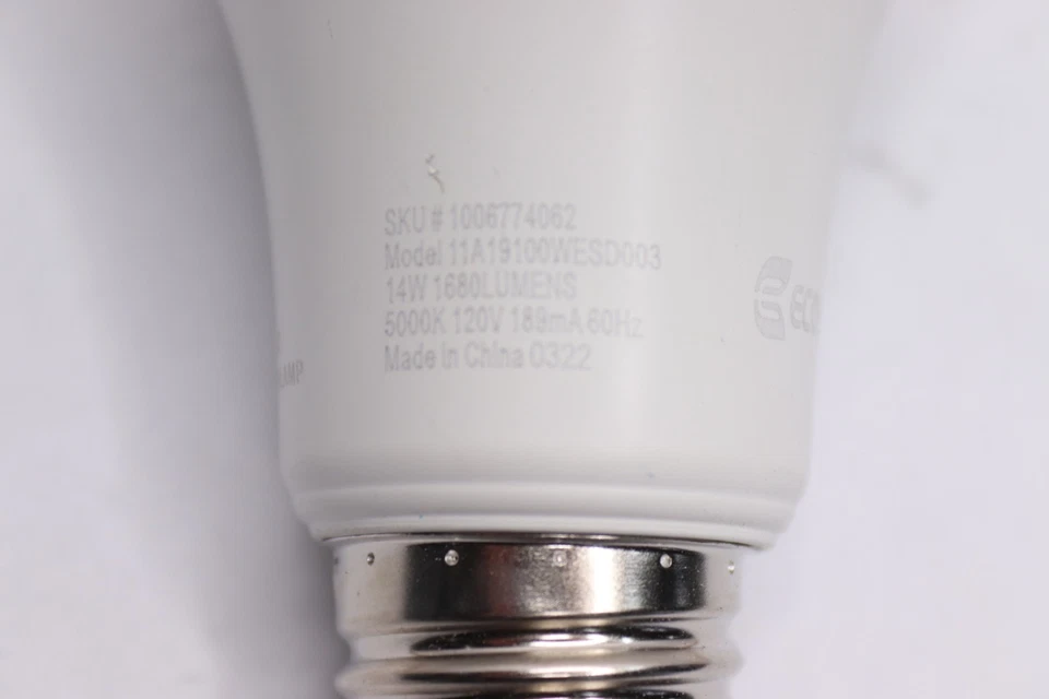 EcoSmart Dimmable LED Light Bulb Daylight Equivalent A19 100W 11A19100WESD003 - Image 2 of 4