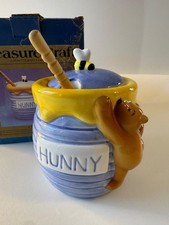 Disney Treasure Craft Ceramic Classic Pooh Bear Hunny Jar With Honey Dipper