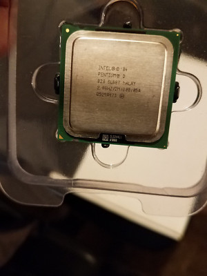 Intel Pentium D 820 2MB L2 Cache FSB 800 2.8 GHz Socket 775 Dual Core CPU SL88T