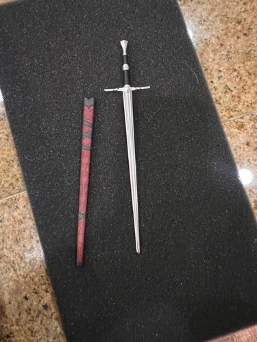 Figura Geralt El Lobo Blanco Escala 1/6 de Master Team - Imagen 6 de 19