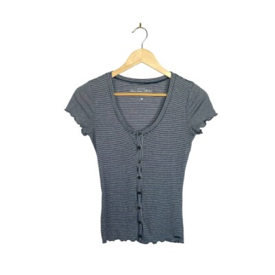Hollister Ribbed Scoop Neck Striped Lettuce Hem Top in Navy/Ivory Size S 