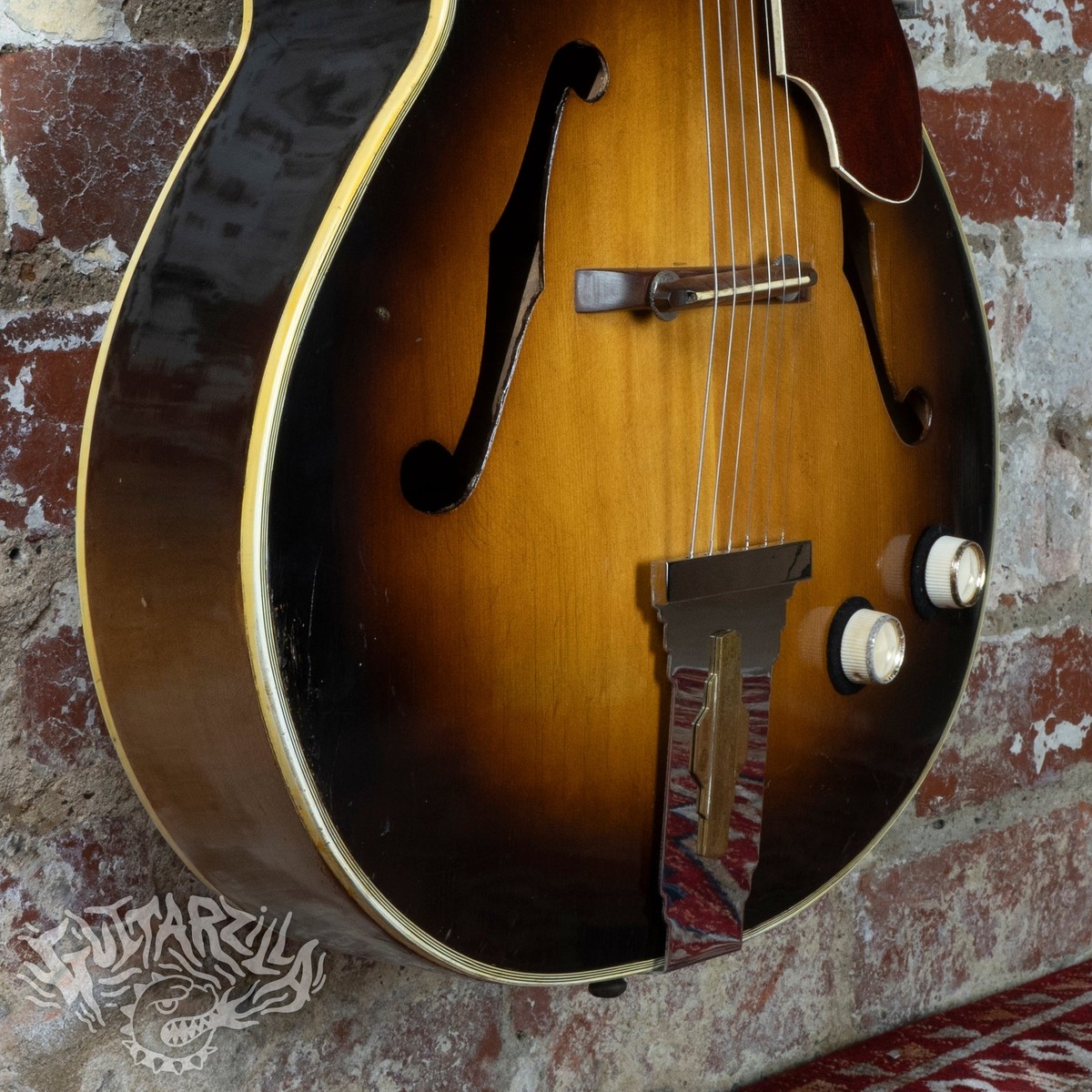 TEISCO EP-11 NAT 1960年代 Teisco EP-11 Guiter Archtop 1950's Vintage Sunburst Maruha