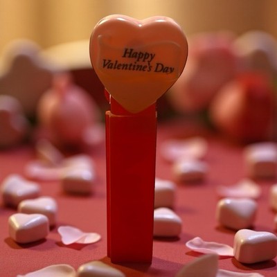 Vintage PEZ Happy Valentine s Day Candy Dispenser 4.9 Made in Hungary No Feet