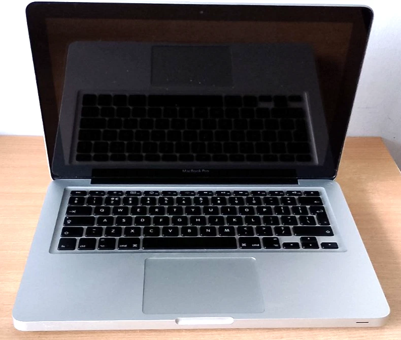 Apple MacBook Pro 13" Core 2 Duo Laptop - 2009 - A1278 - El Capitan 10.11.6 - Image 2 of 4