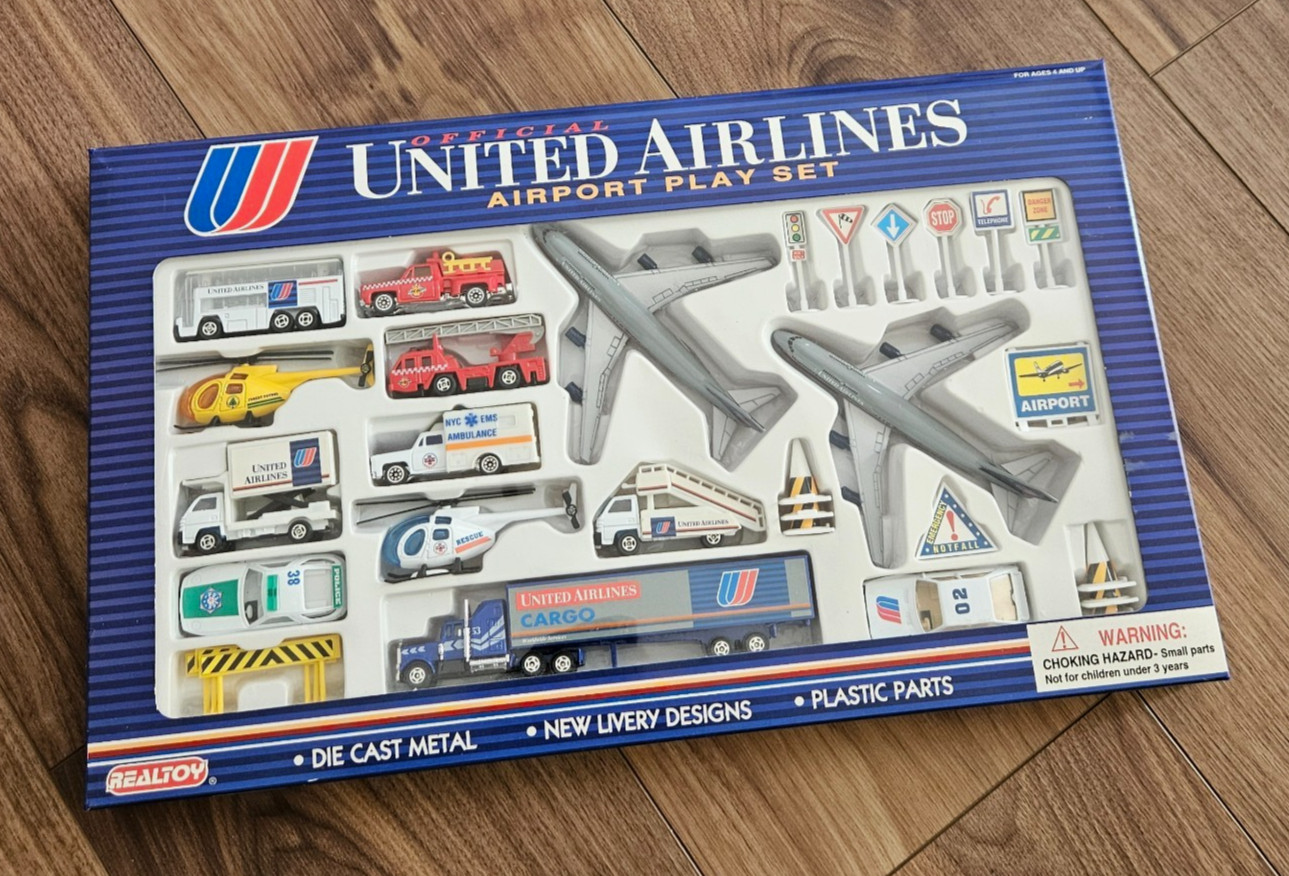 30 Pcs W/b747-400s '93 Vtg. Miop
