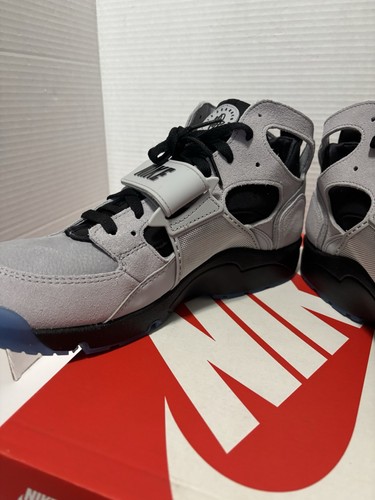 Nike Air Trainer Huarache Wolf Grey Men's Size 11 New With Defect IH4469-012 - Picture 6 of 10