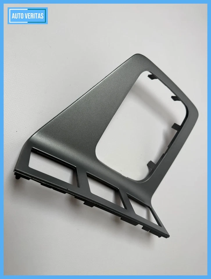 Original Ford Mondeo III B5Y/B4Y/BWY switch frame panel 5S71A045H77 - Image 2 of 4