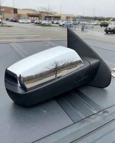 2014-2017 GMC Sierra/ Silverado Passenger Side Mirror. OEM.