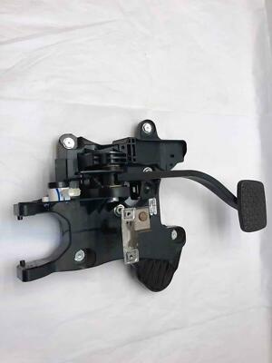 2014 CHEVROLET SONIC Emergency Floor Foot Brake Pedal Assembly