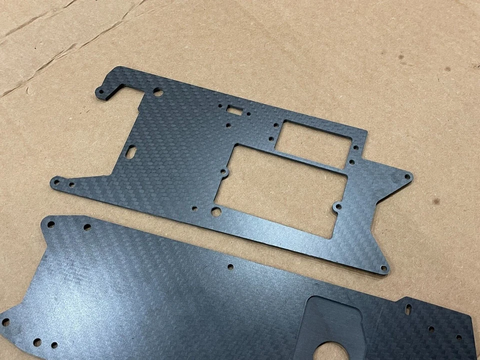 Carbon fiber Drag racing Chassis long wheelbase for Traxxas Jato  2.5 / 3.3  - Image 2 of 4