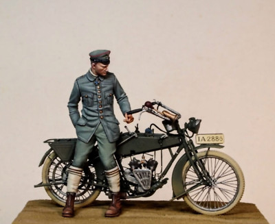 Werner Voss mit Wanderer Motorrad bemalter Spielzeugsoldat Vorverkauf | Museum