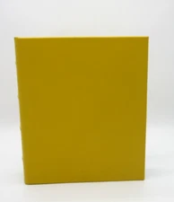Photo Album 8x9 Ring Binder Leather Cover 72 Clear Pockets Graphic Image Yellow