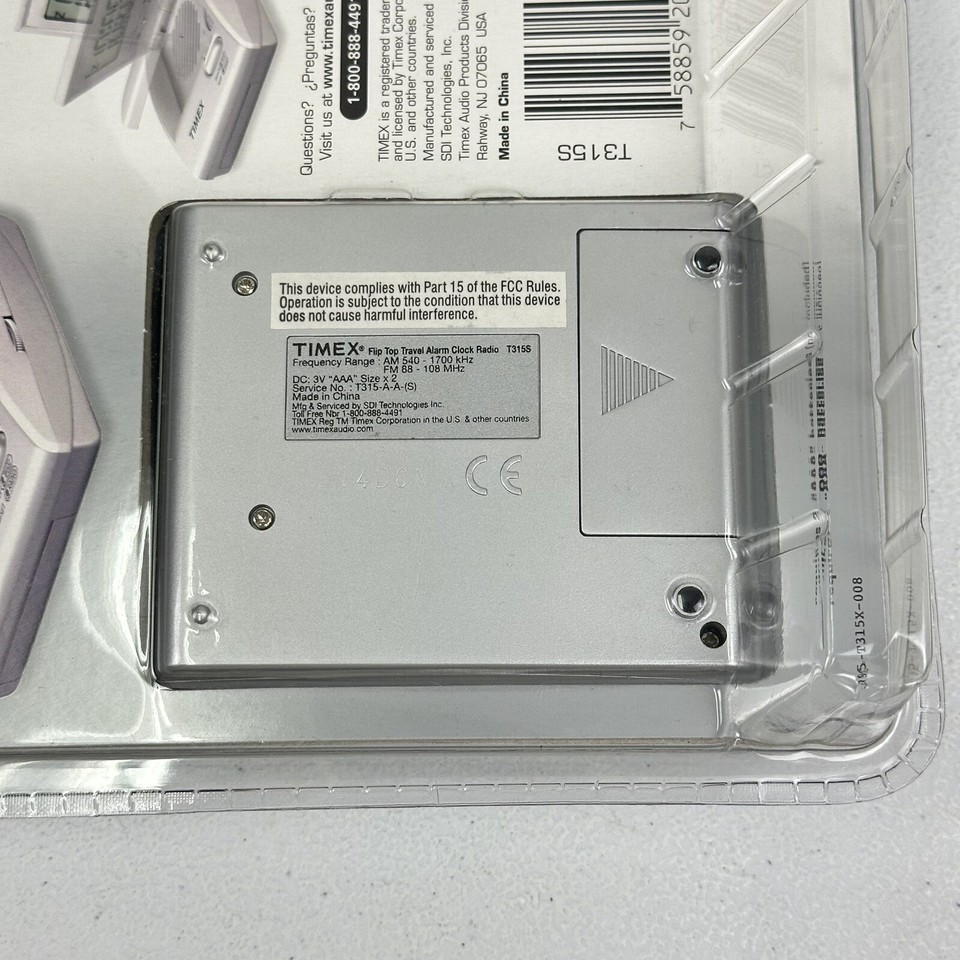 TIMEX Flip Top Travel Alarm Clock AM/FM Portable Radio Model T315S NEW