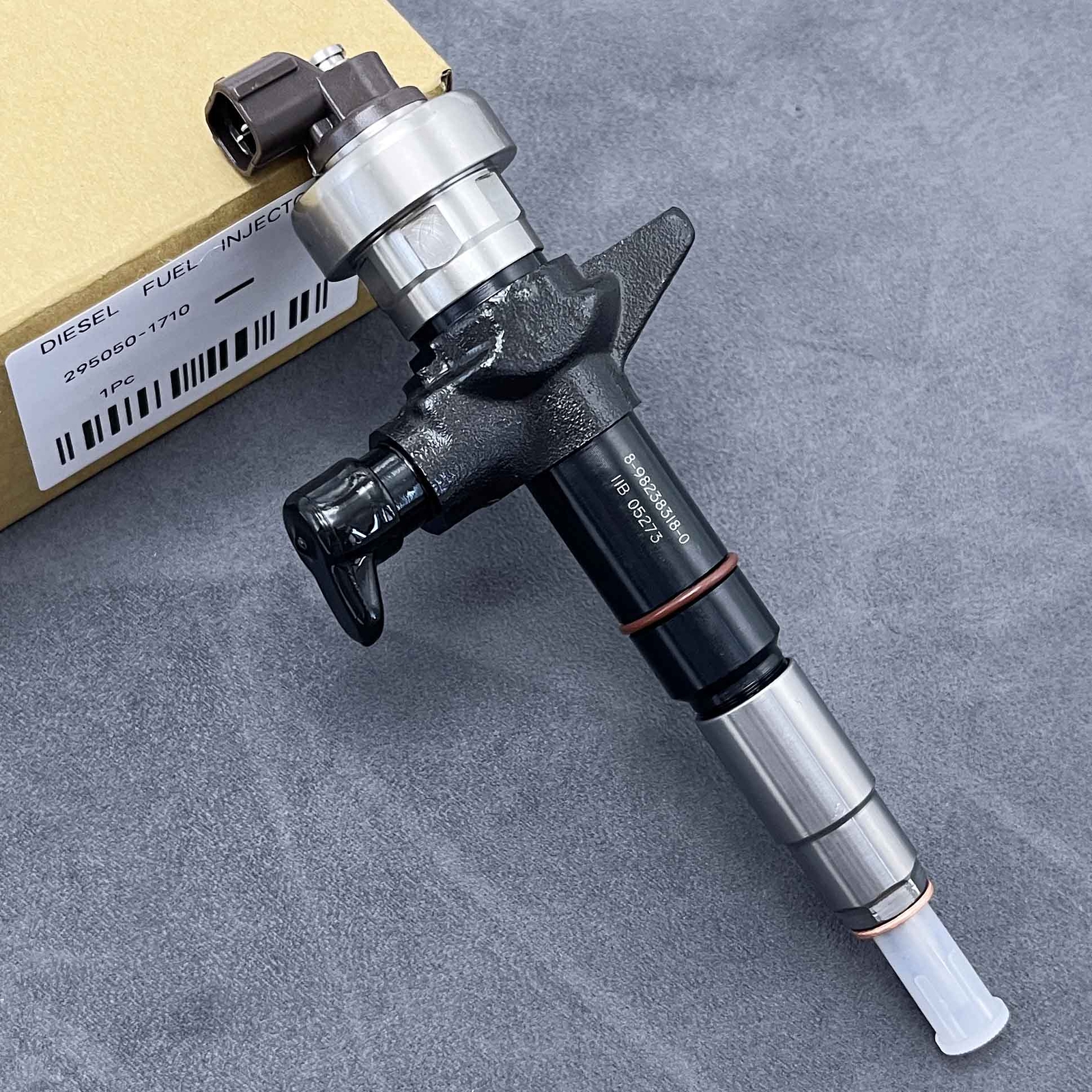 New Fuel Injector for Isuzu ELF 4JJ1 8-98238318-0 8-98076995-2 295050-1710