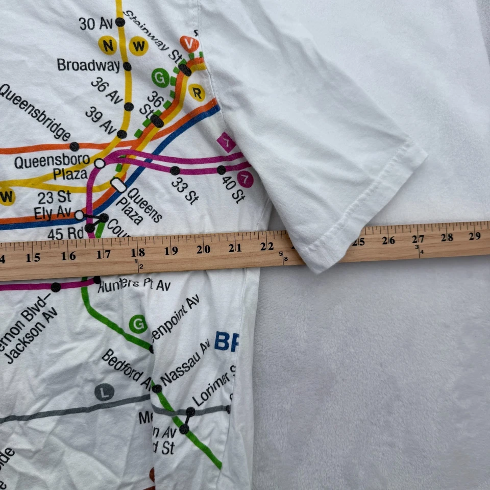 Camiseta vintage del metro de Nueva York para hombre M blanca mapa del metro estampado por todas partes Foto 4 de 4