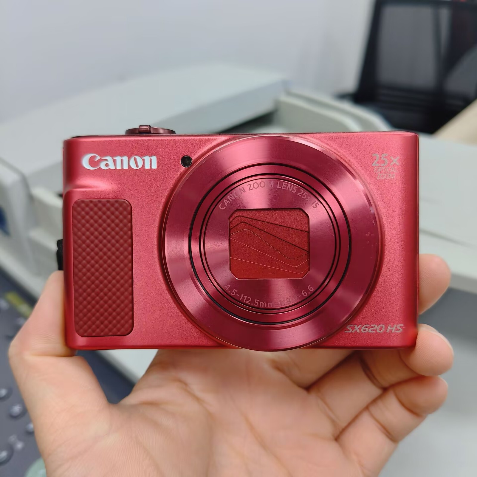 Canon PowerShot SX620 HS Red 20.2MP 25x Optical Zoom Compact Digital Camera