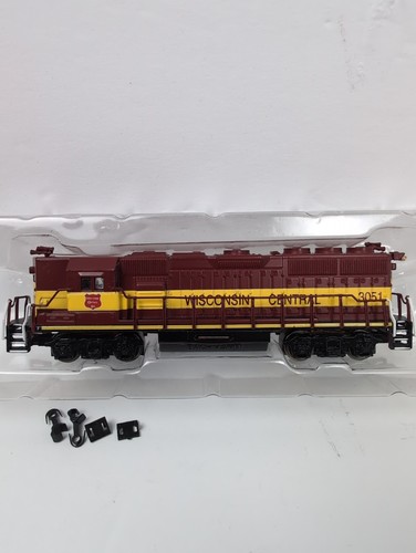 Locomotora carretera Bachman escala N Wisconsin Central EMD GP50 #3051 luces #61297  | Condition: New