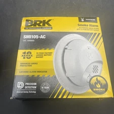 BRK SMI105-AC, Interconnect Hardwire Smoke Alarm with 10-Year Battery